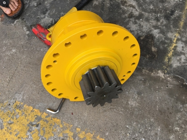 CAT307回（huí）轉牙箱