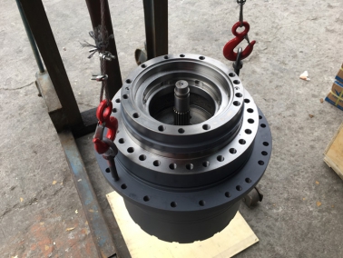 DH220-5行（háng）走牙箱