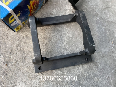 柳（liǔ）工CLG915護（hù）鏈架