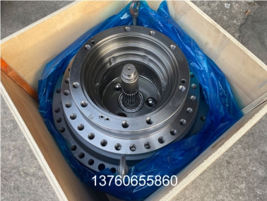 柳工CLG920D行（háng）走（zǒu）牙箱