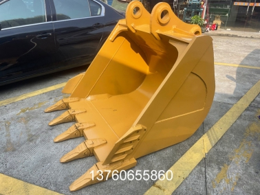 柳工CLG925D 1.4方（fāng）土方挖鬥