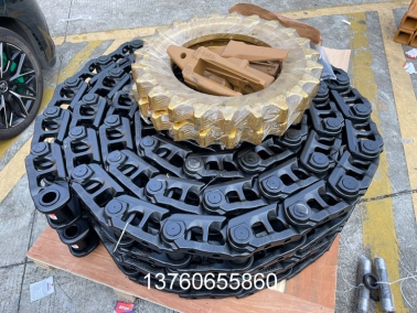 SK450挖（wā）掘（jué）機鏈條