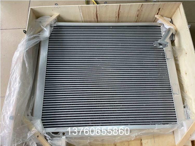 PC200-6液壓油散熱器